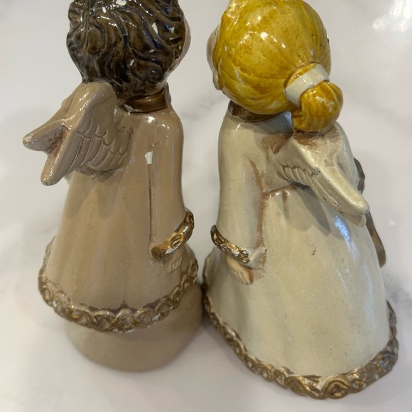 vintage-style ceramic "Kissing Angel" figurines. - Picture 2 of 5